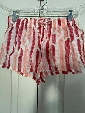 GAP Women's lounge Shorts - Red and Pink Stripes